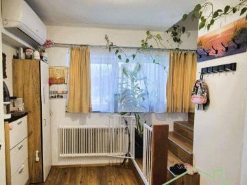 2 Zimmer, Balkon & Stellplatz!