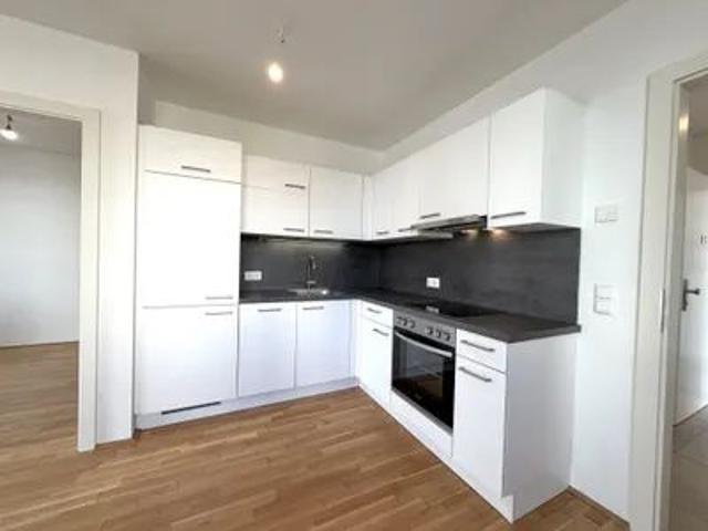 2 Zimmer Balkon Wohnung mit Abstellraum | Nähe U1 Kagraner Platz