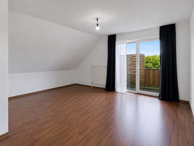 2 Zimmer Dachgeschosswohnung mit Balkon