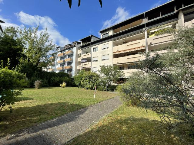 2 Zimmer Dachgeschosswohnung mit Balkon in Offenbach