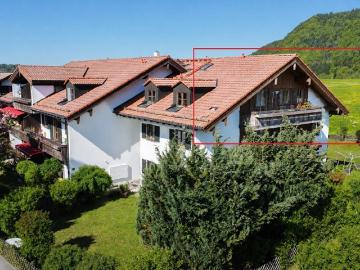 2 Zimmer Dachgeschosswohnung mit Südbalkon