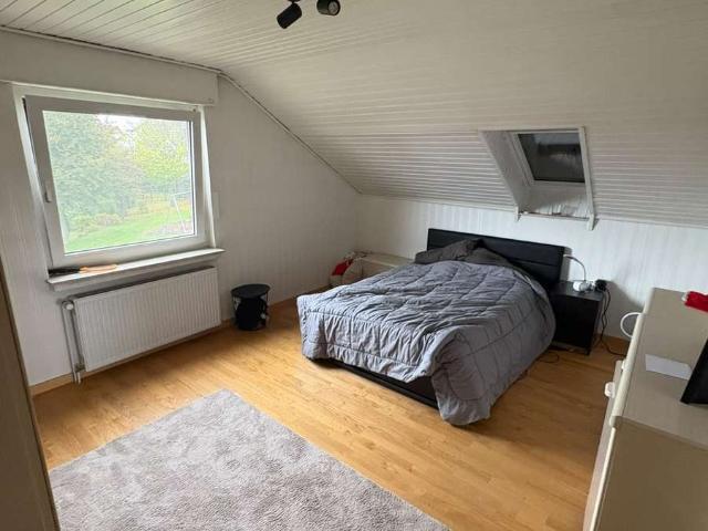 2 Zimmer Dachgeschosswohnung in Wickede Ruhr