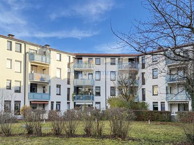 2 Zimmer Dachgeschoß Wohnung im 3. OG Duplex TG Vermietet