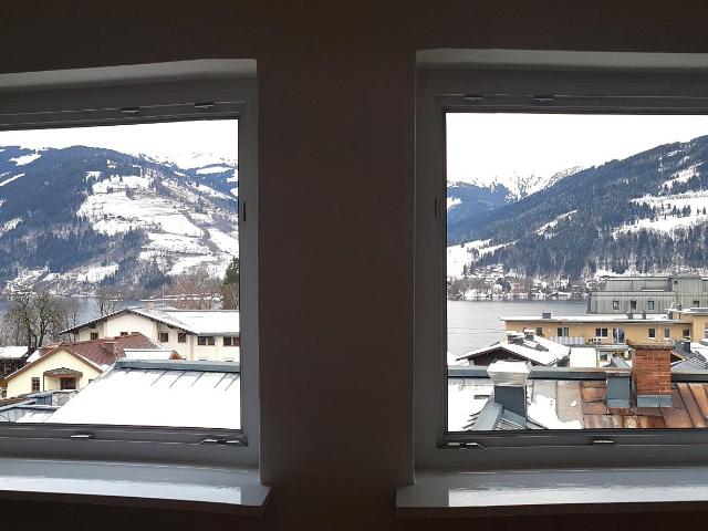 2 Zimmer Dachgeschoss Wohnung in Zell am See, ruhige zentrale Lage