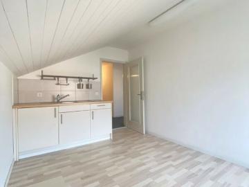 2 Zimmer Dachwohnung