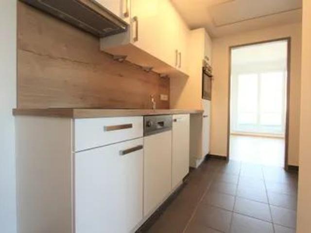 2 ZIMMER DG WOHNUNG MIT 39m² TERRASSE IM 21 BEZIRK!