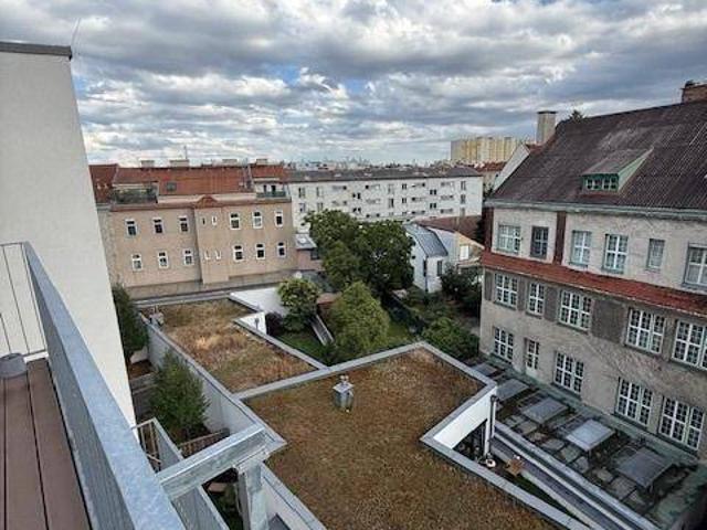 2 Zimmer / DG mit Klimaanlage! ab 1. Oktober 2026