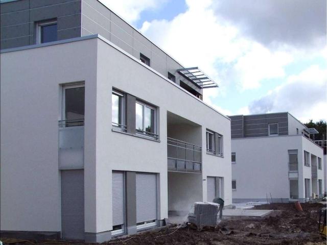 2 Zimmer EG Wohnung mit kleiner Terrasse