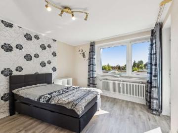 2 Zimmer Eigentumswohnung mit Balkon und klassischem Schnitt