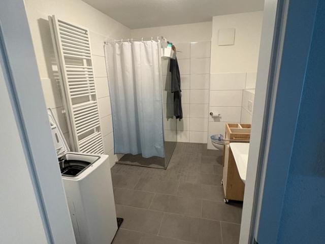 2 Zimmer Eigentumswohnung  Wohnfläche 64qm  Ebenerdig  EG