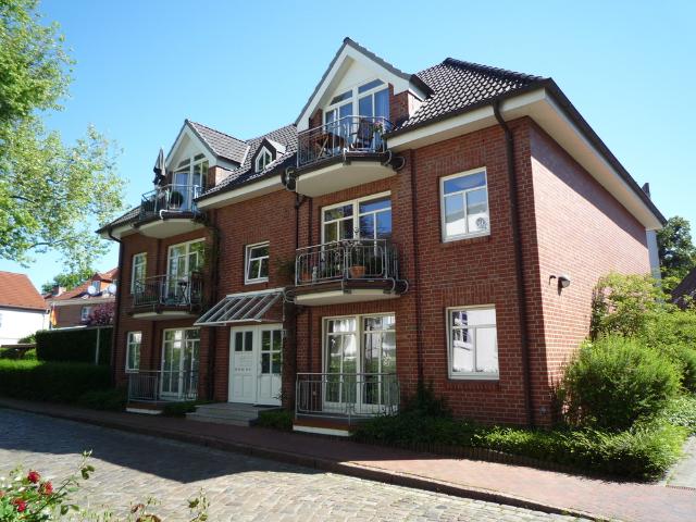 2 Zimmer Erdgeschosswohnung mit Balkon im Klosterviertel