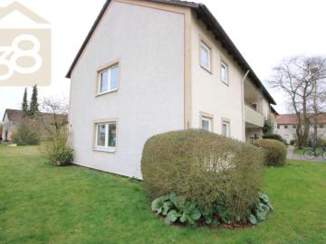 2 Zimmer Erdgeschosswohnung mit Balkon in ruhiger Wohnlage von Wolfsburg!