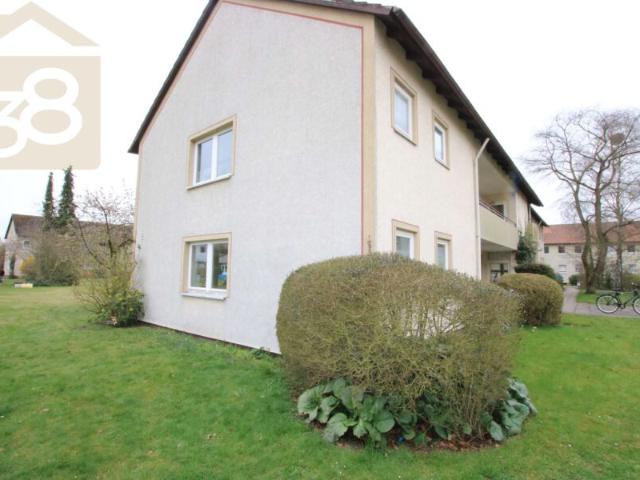 2 Zimmer Erdgeschosswohnung mit Balkon in ruhiger Wohnlage von Wolfsburg!