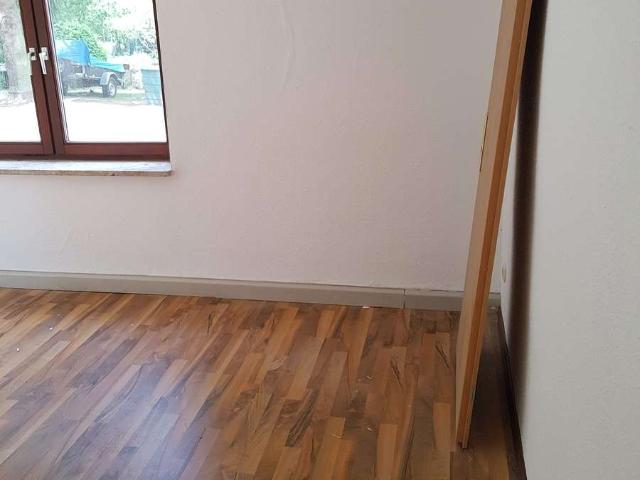 2 Zimmer Erdgeschosswohnung mit Garage und Garten möglich