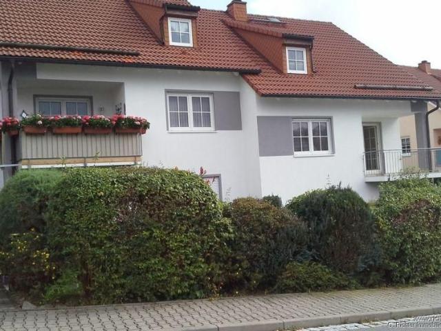 2 Zimmer Erdgeschosswohnung mit sonniger Terrasse in ruhiger Lage in Burkhardtsdorf