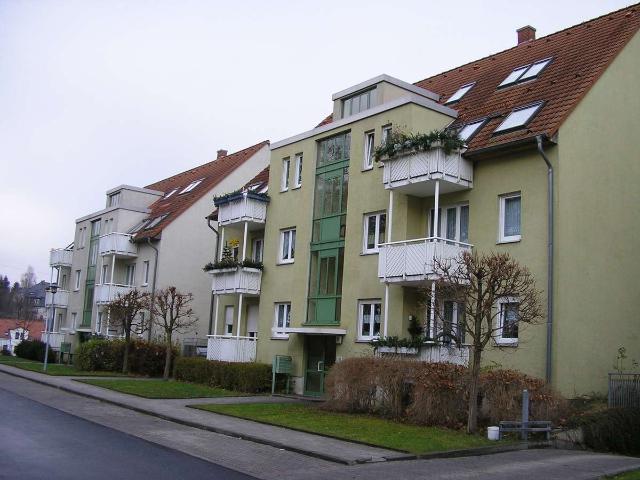 2 Zimmer Etagenwohnung Am Park mit Balkon