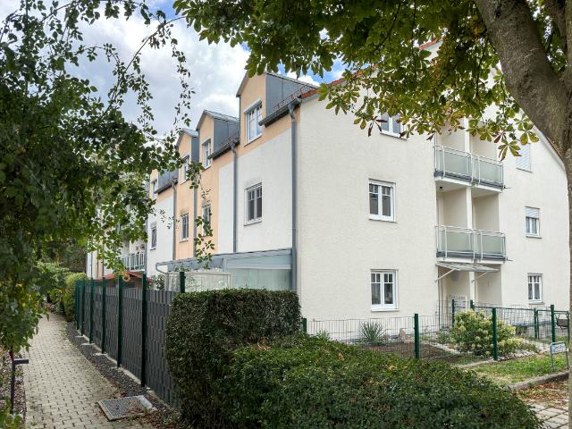 2 Zimmer ETW mit TG Stellplatz und kleinem Balkon
