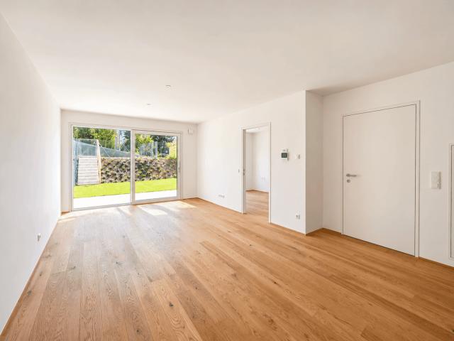 2 Zimmer Gartenwohnung mit schöner Terrasse