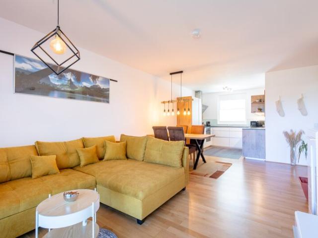 2 Zimmer Gartenwohnung im Leopoldskroner Moos