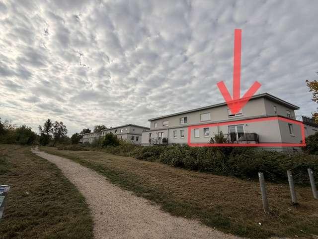 2 Zimmer im 1.OG mit Balkon