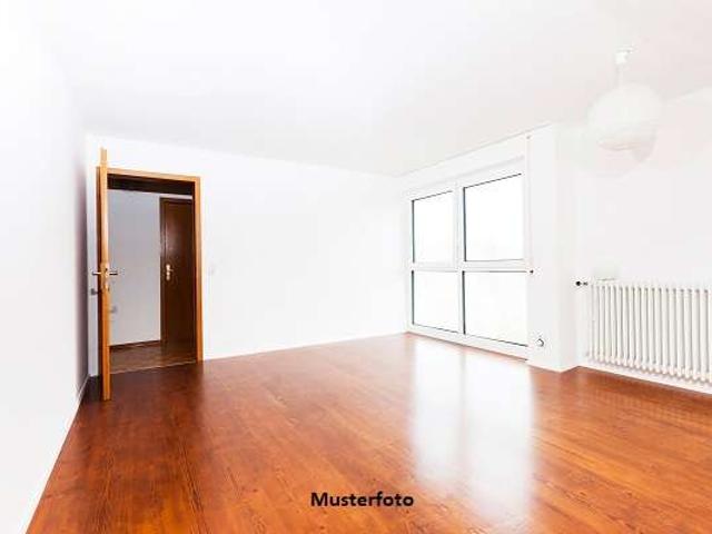 2 Zimmer im Erdgeschoss + provisionsfrei