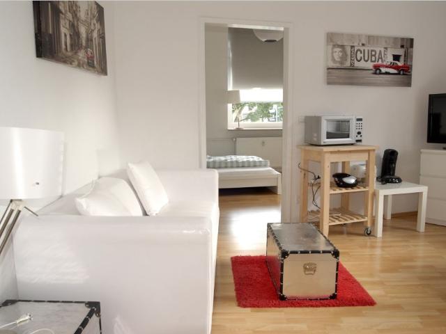 2 Zimmer in Düsseldorf