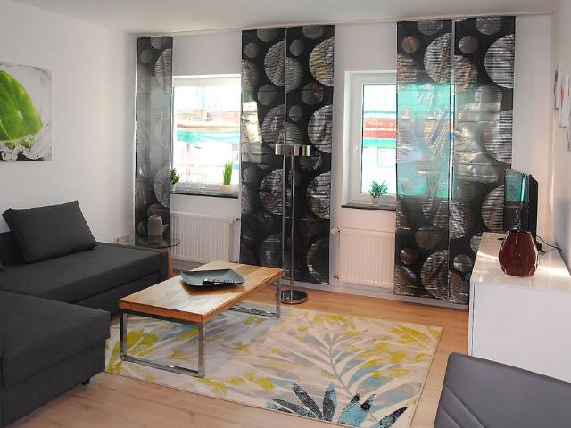 2 Zimmer in Düsseldorf