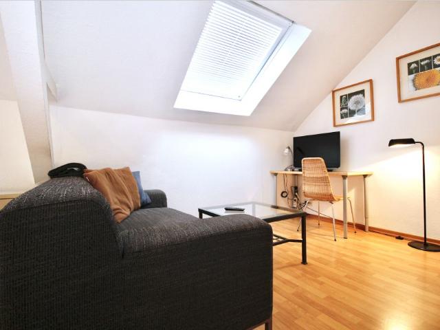 2 Zimmer in Düsseldorf