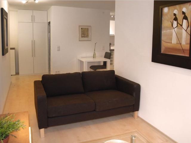 2 Zimmer in Düsseldorf