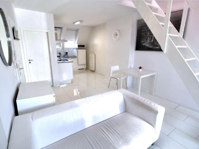 2 Zimmer in Düsseldorf