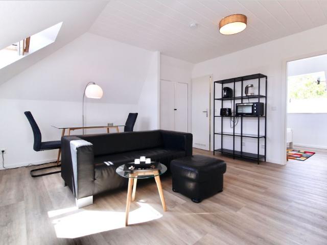 2 Zimmer in Düsseldorf