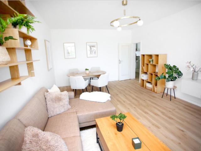 2 Zimmer in Düsseldorf