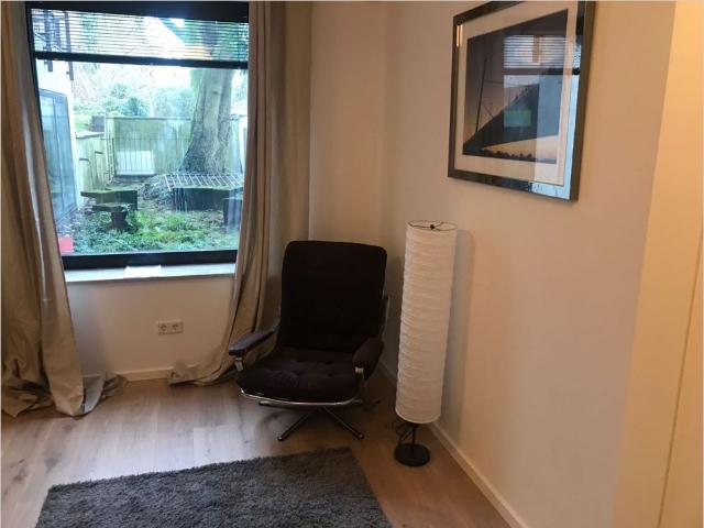 2 Zimmer in Düsseldorf