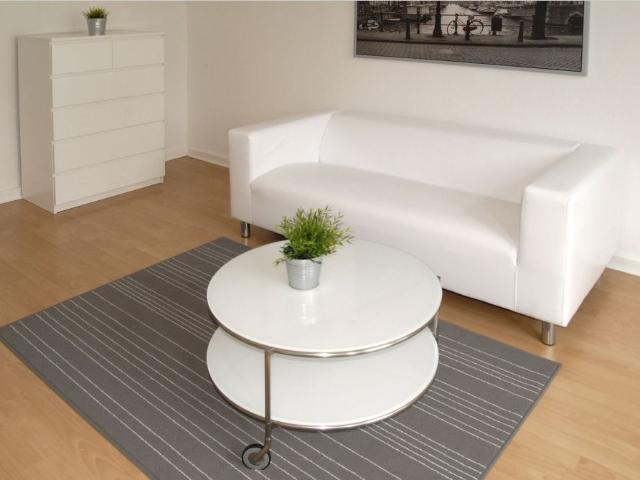 2 Zimmer in Düsseldorf