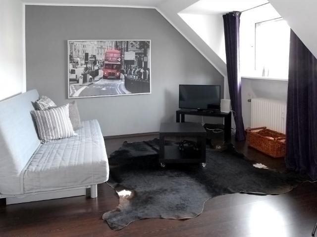 2 Zimmer in Düsseldorf
