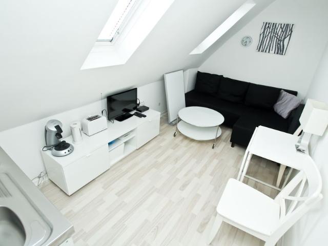 2 Zimmer in Düsseldorf