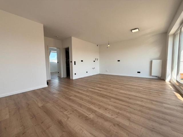 2 Zimmer kernmodernisierte Eigentumswohnung mit Südbalkon Niehl