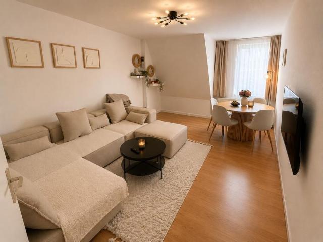 2 Zimmer, Küche und Bad mit 2 Balkonen in Ludwigshafen Süd