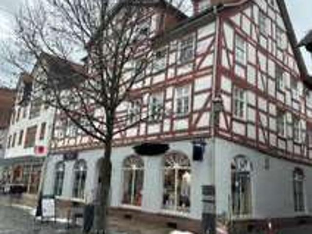 2 Zimmer, Küche, Bad mit WC und Keller,Kasseler Straße 27, 34212 Melsungen