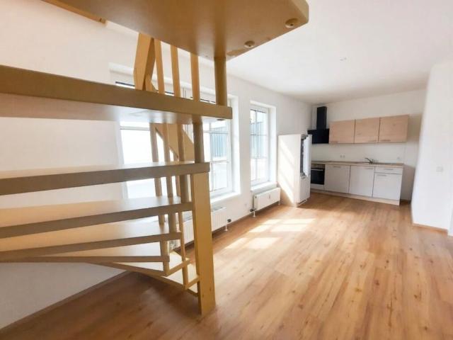 2 Zimmer Maisonette mit Balkon