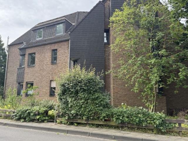 2 Zimmer Maisonettewohnung mit Balkon! Ganz ruhige Lage in Düsseldorf Vennhausen