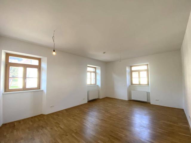 2 Zimmer Mietwohnung 54,57m² in Riegersburg mit Blick auf die Burg!