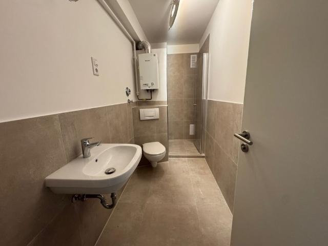 2 Zimmer Mietwohnung im 2. OG in der Wüste