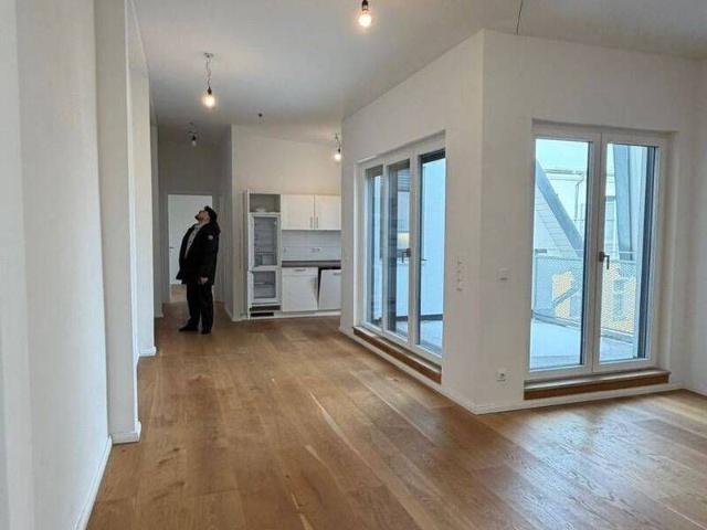 2 Zimmer Mietwohnung in Berlin 10439 67m²