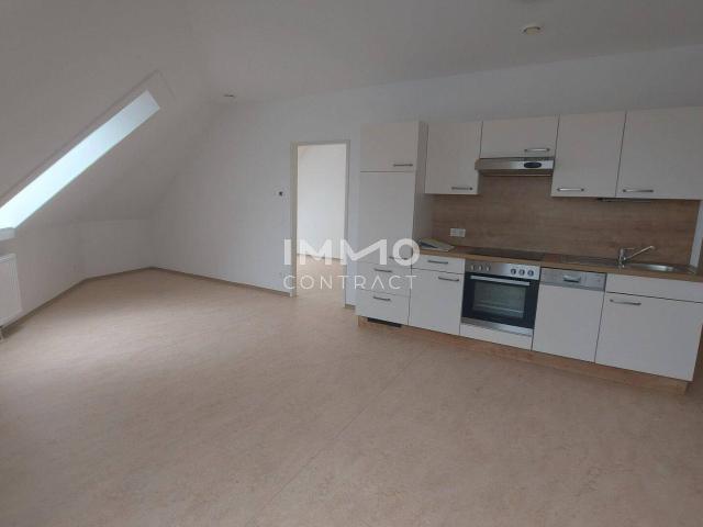 2 ZIMMER MIETWOHNUNG IN OBERWÖLBLING MIT AUTOABSTELLPLATZ!