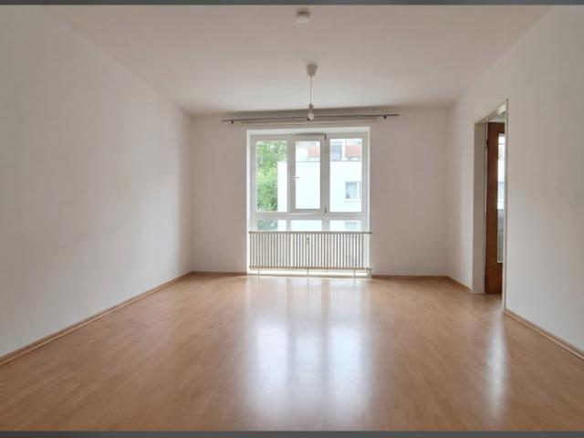 2 Zimmer Mietwohnung nahe Gersthof Mietpreis inklusive Heiz und Warmwasserakonto Anfragen nur telefonisch 0664 615 0