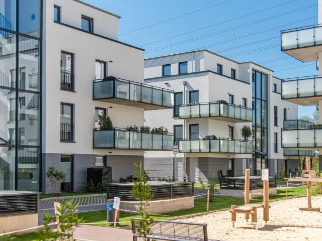 2 Zimmer mit EBK, Balkon und Tageslichtbad