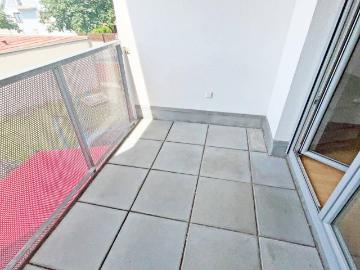 2 Zimmer mit Sübalkon
