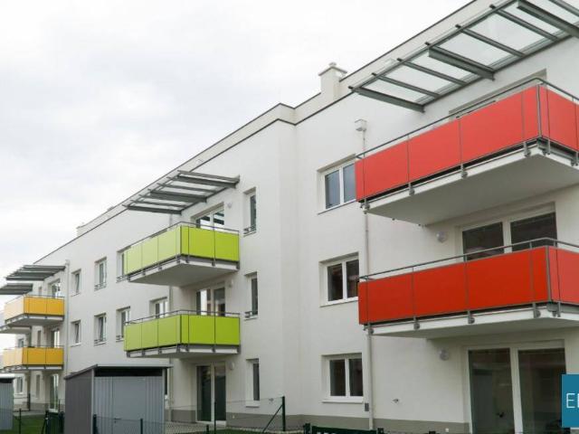 2 Zimmerwohnung im 2.OG mit Balkon