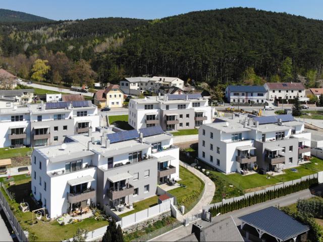 2 Zimmerwohnung im EG mit Balkon